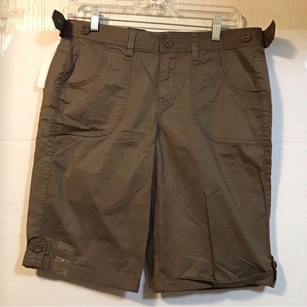 Calvin Klein Brown Casual Shorts S Brand new with tags RN 36009, with Pockets